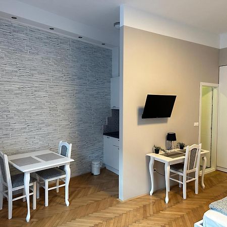 Nice 5 Apartments Sarajevo Ngoại thất bức ảnh