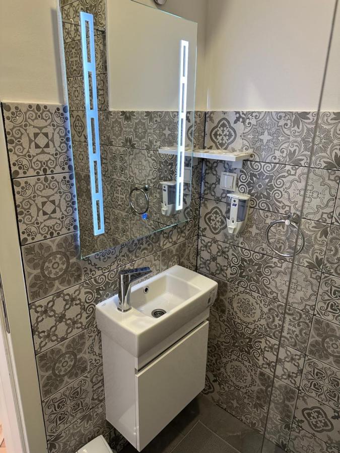 Nice 5 Apartments Sarajevo Ngoại thất bức ảnh