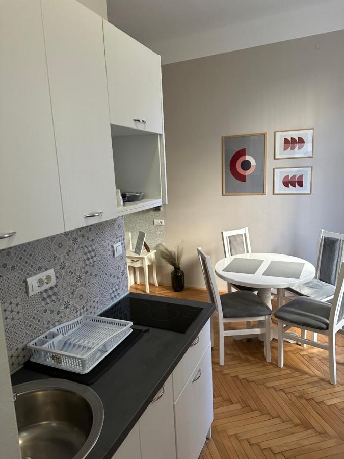Nice 5 Apartments Sarajevo Ngoại thất bức ảnh