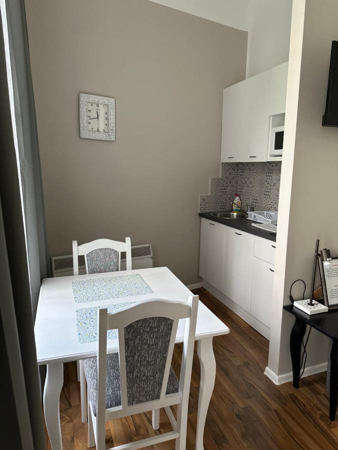 Nice 5 Apartments Sarajevo Ngoại thất bức ảnh