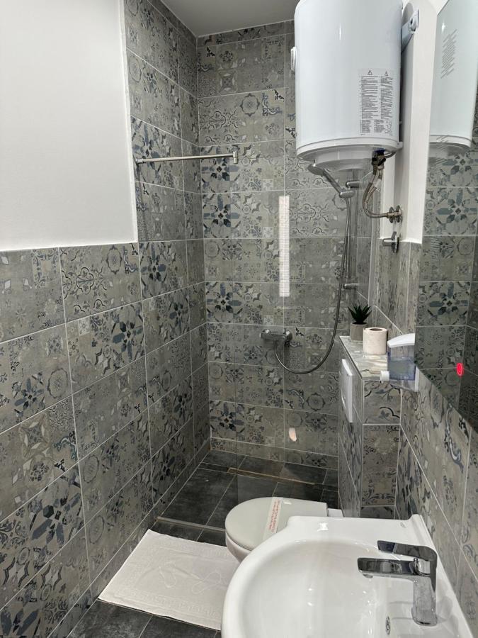 Nice 5 Apartments Sarajevo Ngoại thất bức ảnh